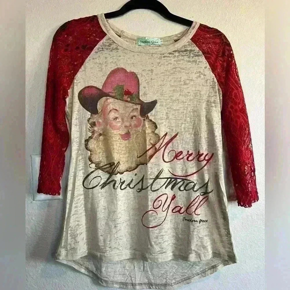 Southern Grace Santa Red Lace Sleeves Soft Graphic Holiday Top Xmas - Picture 1 of 1